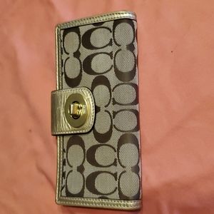COACH WOMEN'S WALLET